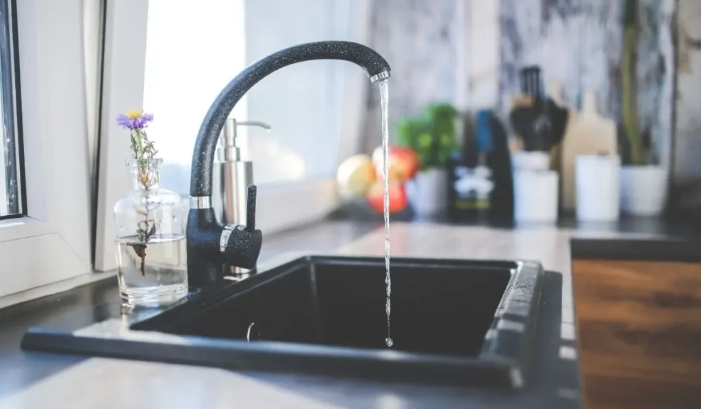 Instalacion luz y agua